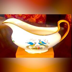 VINTAGE “1930’s “PAREEK-WARE” GRAVY BOAT. RARE.